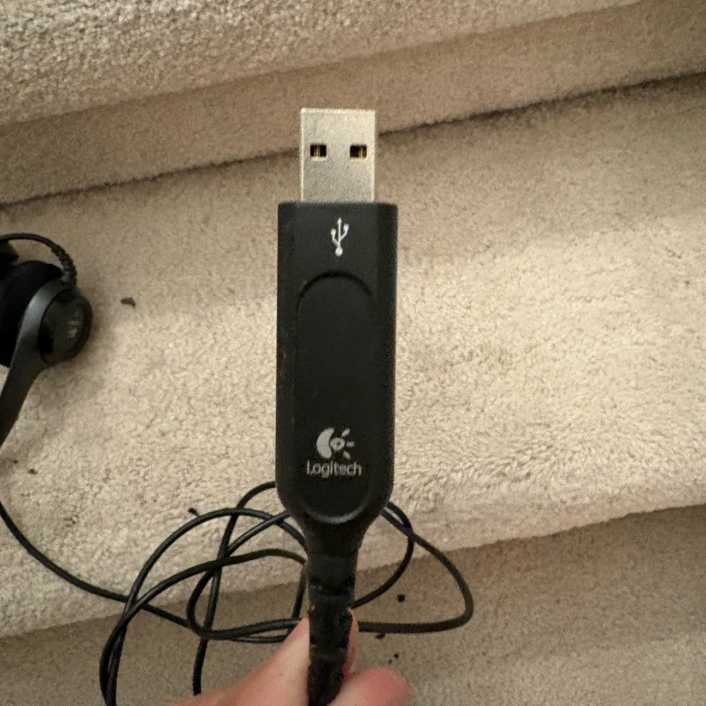 Logitech H390 USB Headset - Picture 4 of 5